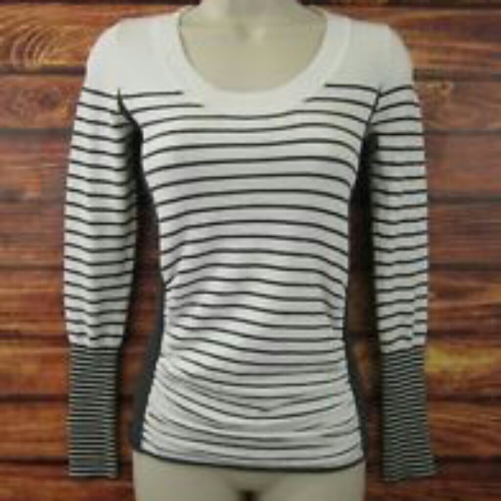 Takeout Sweater/Long sleeve shirt